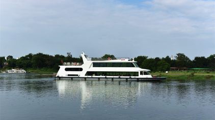 漓江盛景号游船