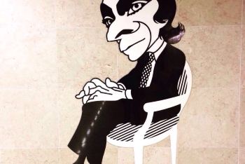 手拍# 肥肥安游遍全世界-里斯本机场地铁 - 里斯