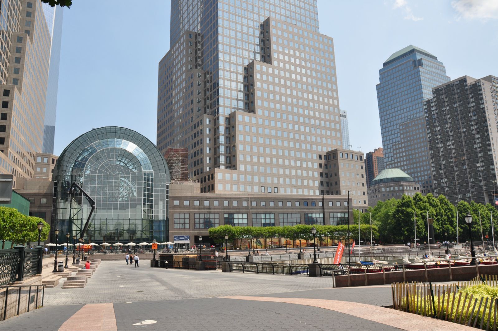 battery park city,有城市设计这个词以来排名前三的经典案例.