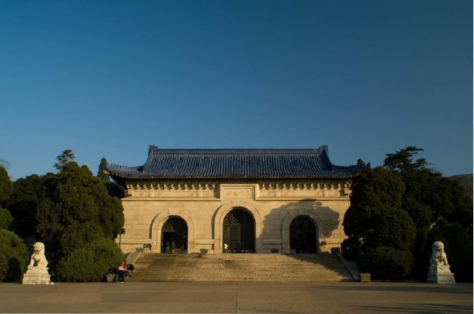 盛夏酷暑上海无锡南京游(九)拜谒中山陵
