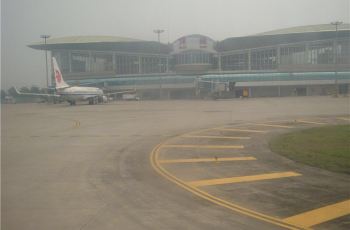 机场介绍,绵阳南郊机场大巴时刻表\/地址\/电话\/路