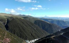 雅江高尔寺山黑石城天气预报,历史气温,旅游指