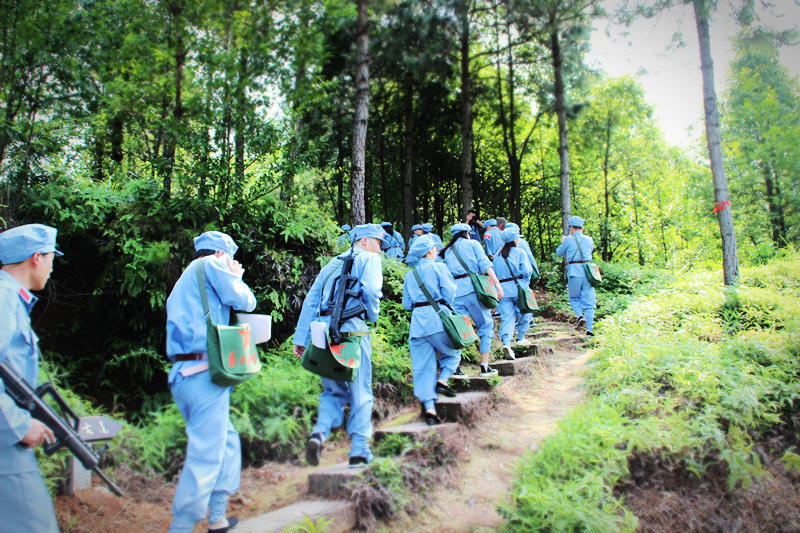 【小蕃鼠爱旅行38】纪念抗战胜利70周年"重走红军路,我们一起从山门