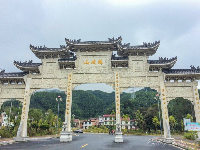 写意金秋【江西·萍乡】雨中登杨岐寺,感受烟雨风情