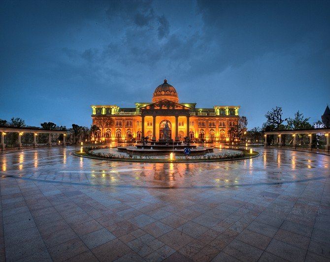 玫瑰园边的欧式庄园,拍外景滚草坪,湖边垂钓看动物