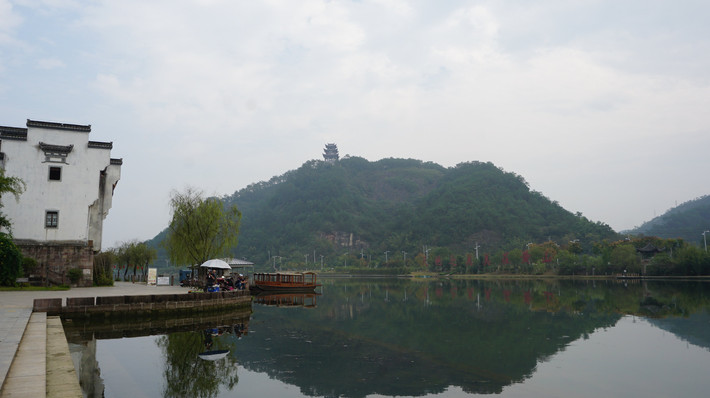 屯溪老街,黎阳老街,新安江滨水旅游景区…小田木作品)