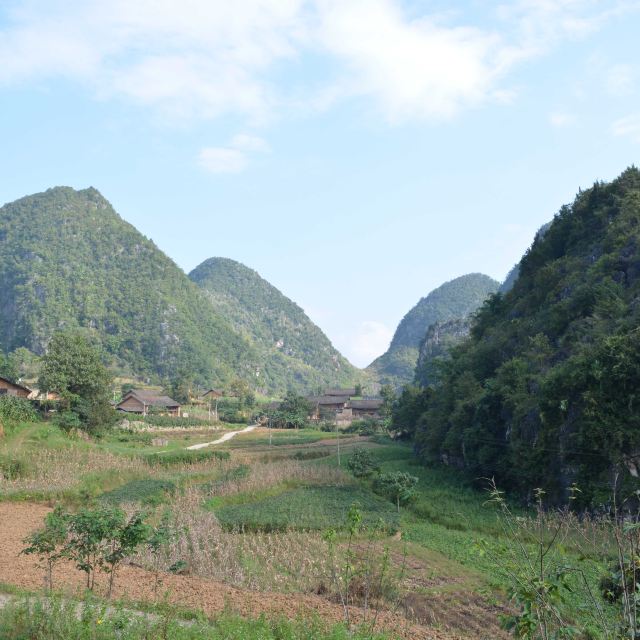 广南县董堡乡里标村