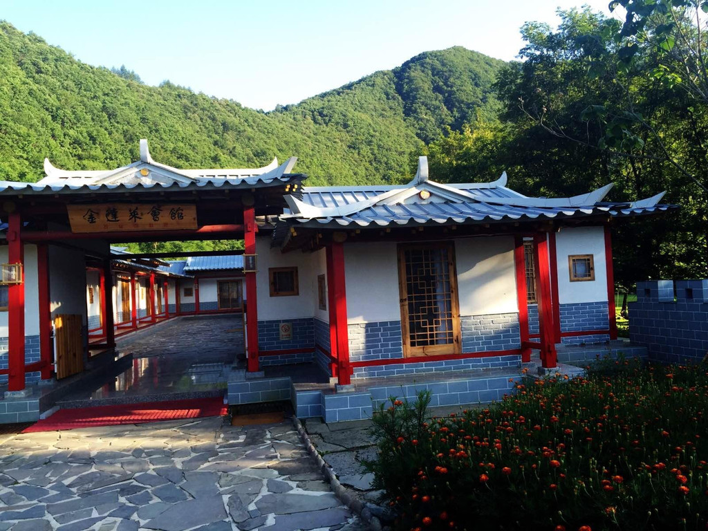 丹东三道河民俗村