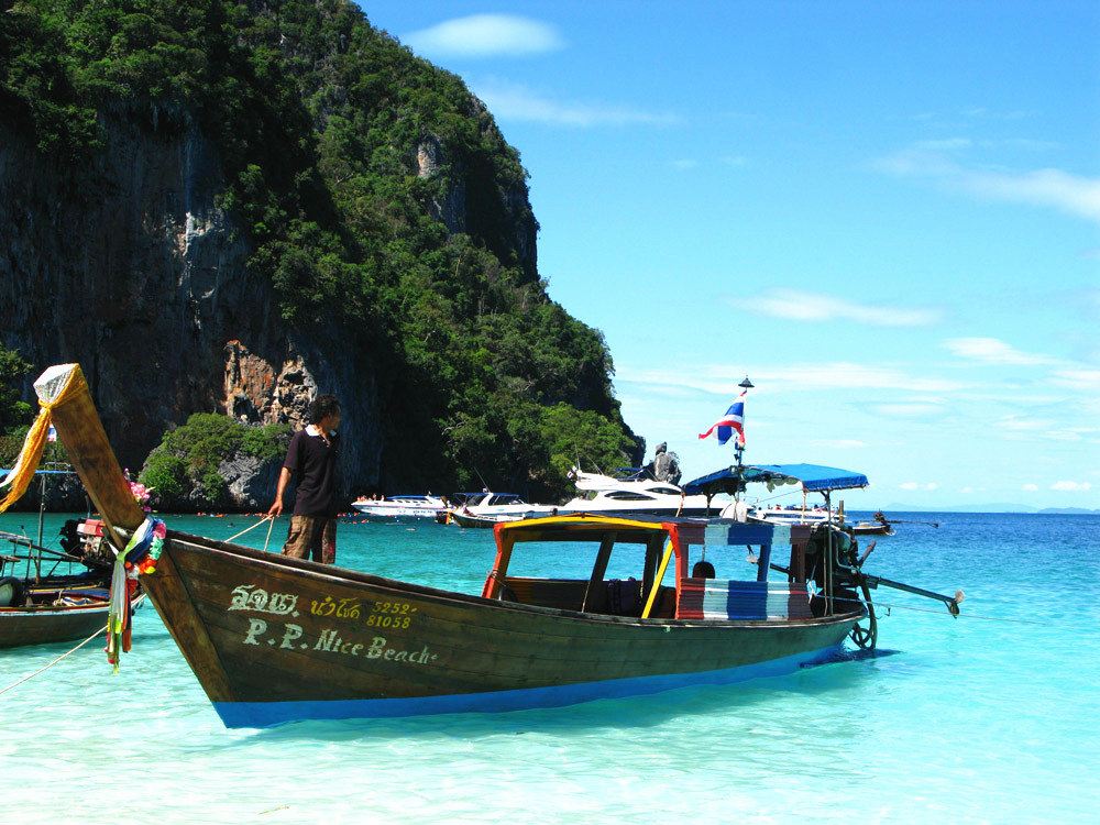 甲米+普吉岛+香港8日6晚跟团游·椰子岛上独