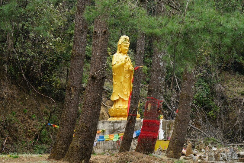 水月漫游之佛教圣地鸡足山