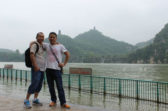 有人说来柳州不看柳江等于没来柳州,明代大旅行家徐霞客形容柳州: