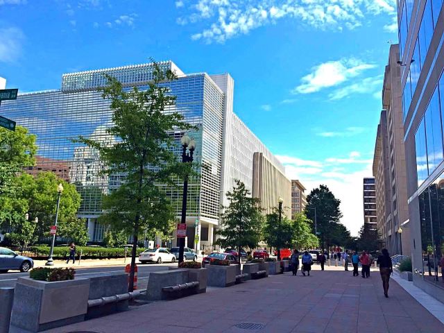 宾夕法尼亚大街pennsylvania ave.