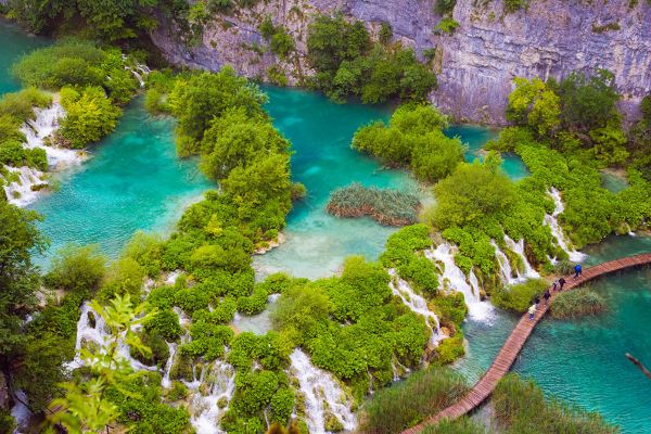 克罗地亚+斯洛文尼亚10日跟团游(4钻)·25人小