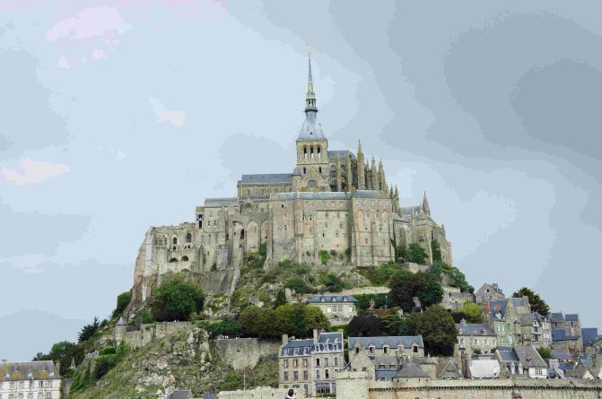 艾格蓝宝高端定制-欧洲蜜月-让爱盛开在巴黎 -