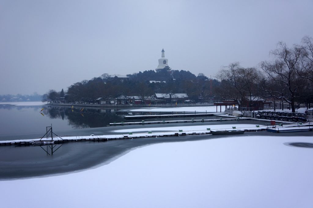 雪中的北海公园