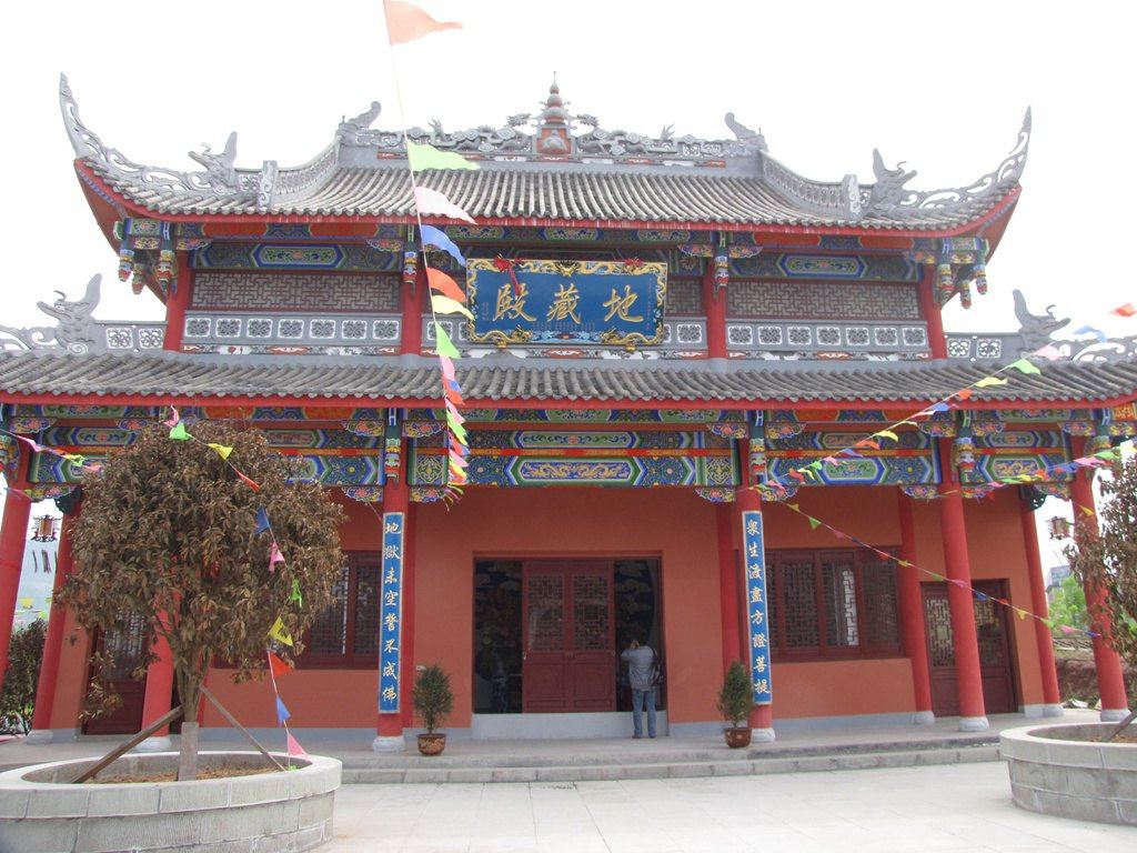 重庆的双佛寺绑架了世界遗产大足石刻