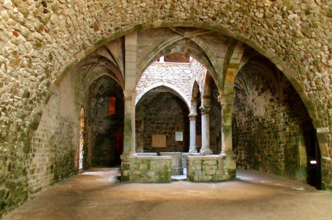 棕榈微醺戛纳,铁面王子与神秘岛 - 戛纳游记攻