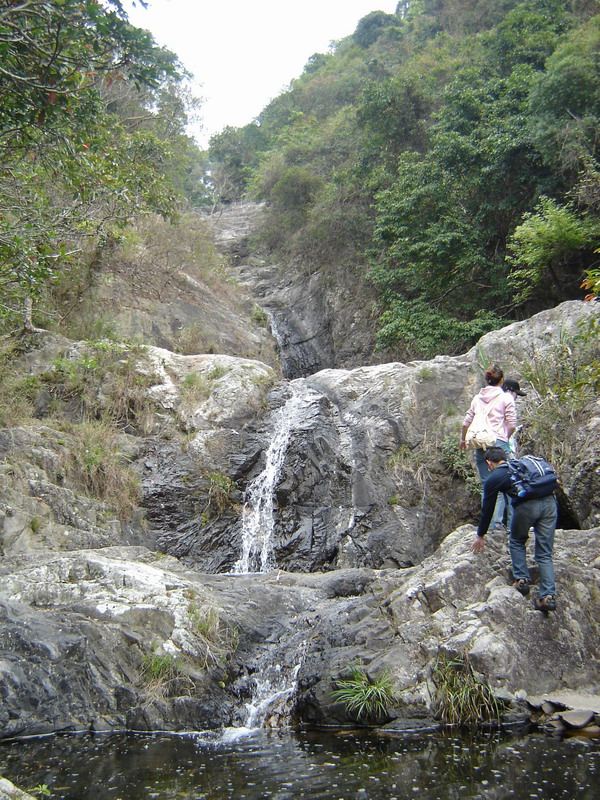深圳梧桐山沙头角"老虎涧"山谷溯溪路线