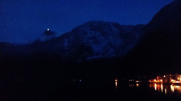 夜行者 - 克鲁姆洛夫游记攻略【携程攻略】