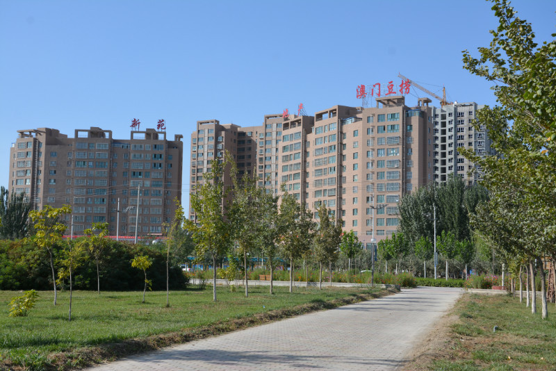 游一师阿拉尔市新城建设