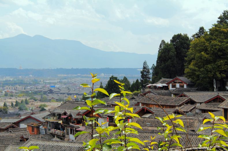 丽江 - 和你十年的约会 (丽江攻略 + 海量照片) -