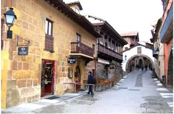 巴塞罗那西班牙村附近景点,西班牙村周边景点