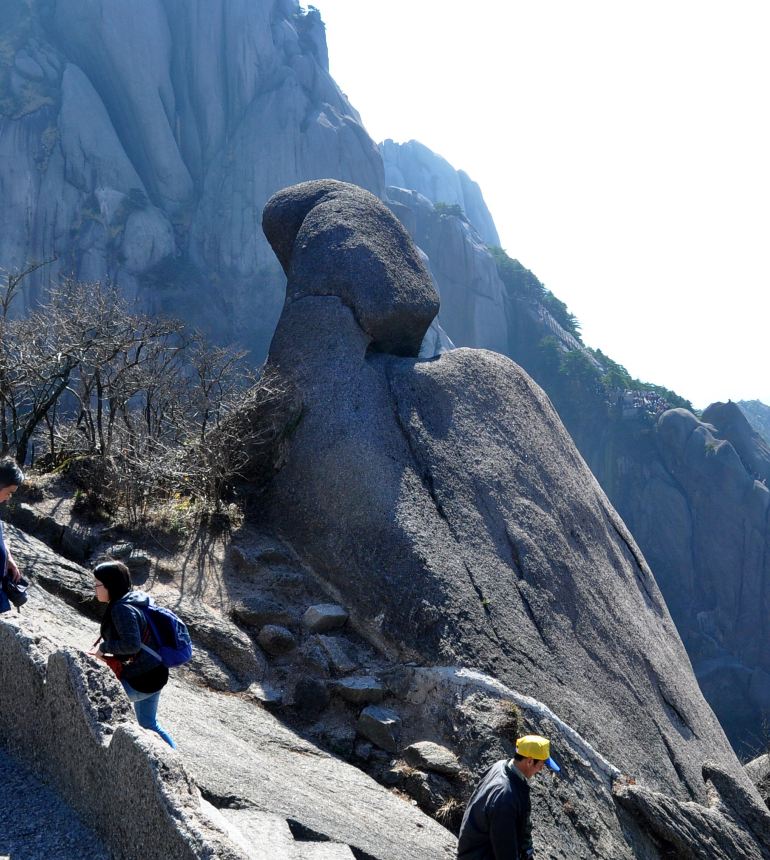 鳌鱼峰,黄山鳌鱼峰攻略/地址/图片/门票【携程攻略】