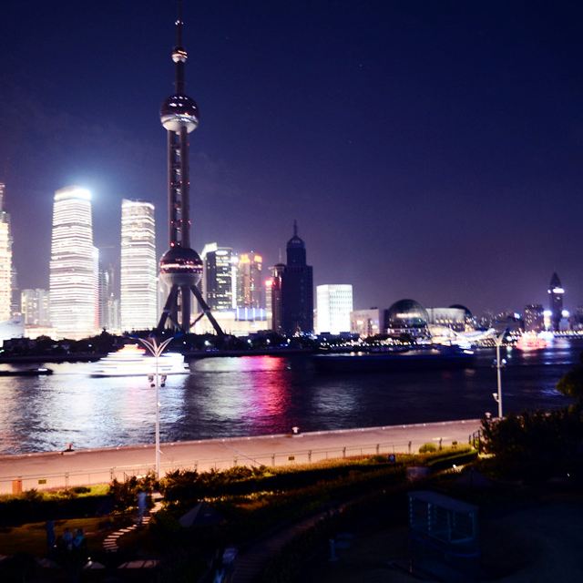 上海最美夜景之北外滩