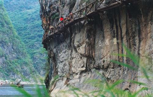 【携程攻略】大宁河古栈道遗址,巫山大宁河古栈道遗址