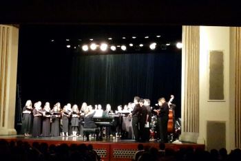 [环球体验]兰心大戏院听音乐会 - 上海游记攻略【携程攻略】