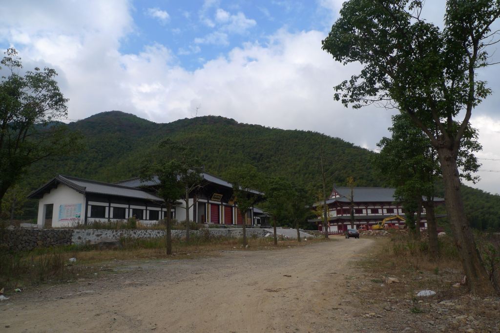 朝拜金峨寺