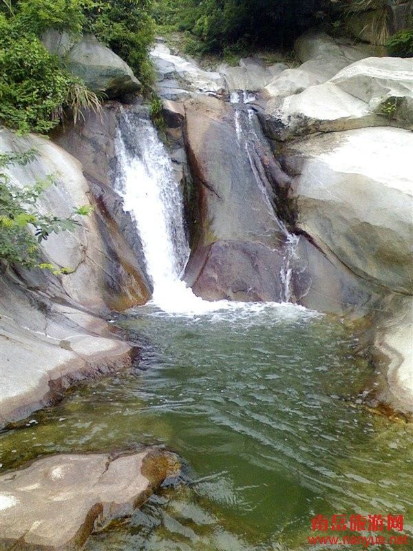 南岳旅游:湖南省衡阳市南岳区(镇)光明村是驴友.户外爱好者的溯溪天堂