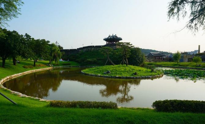 韩国历史文化的热门旅游地水京畿道原华城遗迹