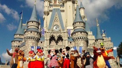 巴黎迪士尼门票多少钱_巴黎迪士尼门票价格_