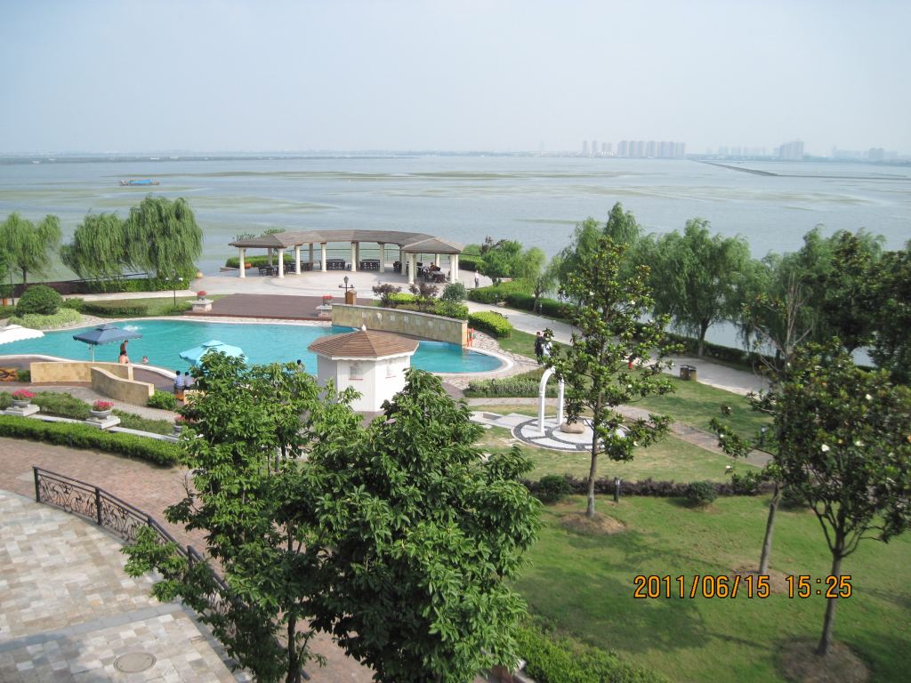 阳澄湖旅游攻略指南? 携程攻略社区! 靠谱的旅游攻略平台,最佳的阳澄湖自助游、自由行、自驾游、跟团旅线路,海量阳澄湖旅游景点图片、游记、交通、美食、购物、住宿、娱乐、行程、指南等旅游攻略信息,了解更多阳澄湖旅游信息就来携程旅游攻略。