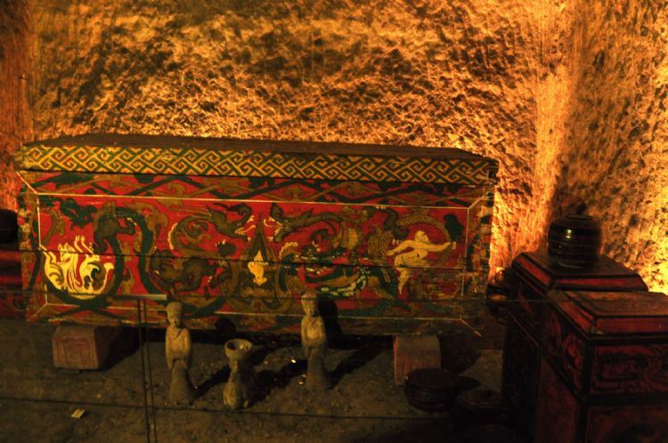 【i旅行】游徐州龟山汉墓 - 徐州游记攻略 - 携程社区