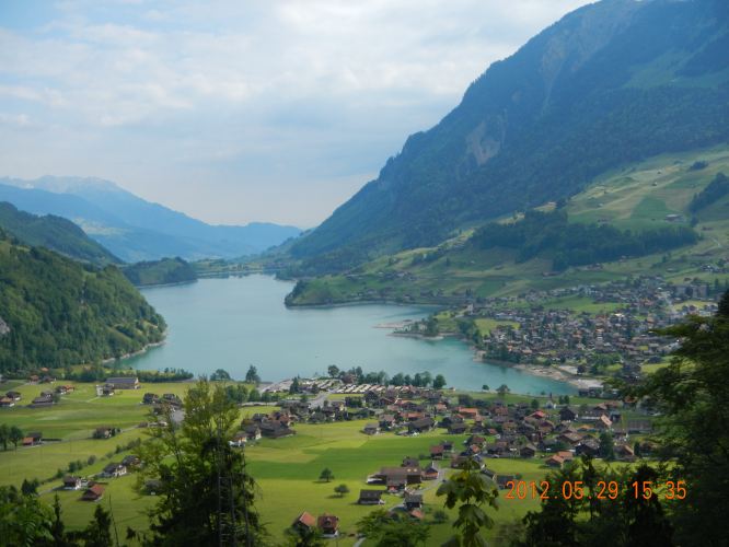 【i旅行】带着老妈游欧洲--瑞士 法国依云夏之