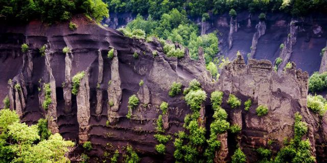 鸭绿江大峡谷