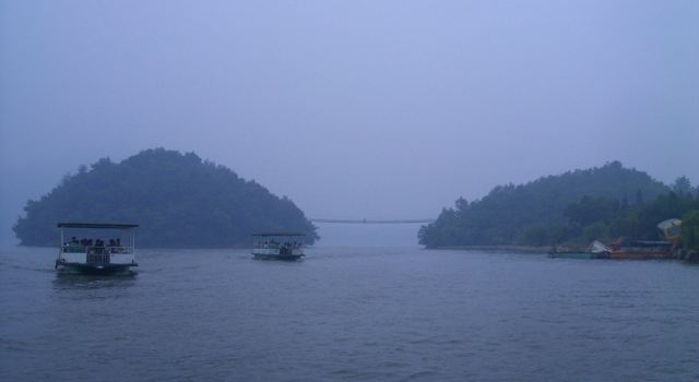 当兵刚到部队是还要检查行李吗,能带手机吗