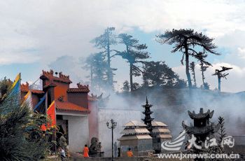 葛仙山风景区