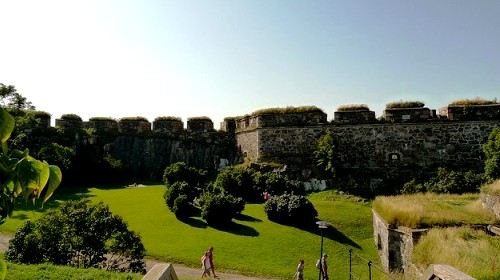 芬兰堡(苏奥门里林纳)-介绍,门票,点评,照片,视频,攻略,线路,地图,天气温度-携程旅行社区