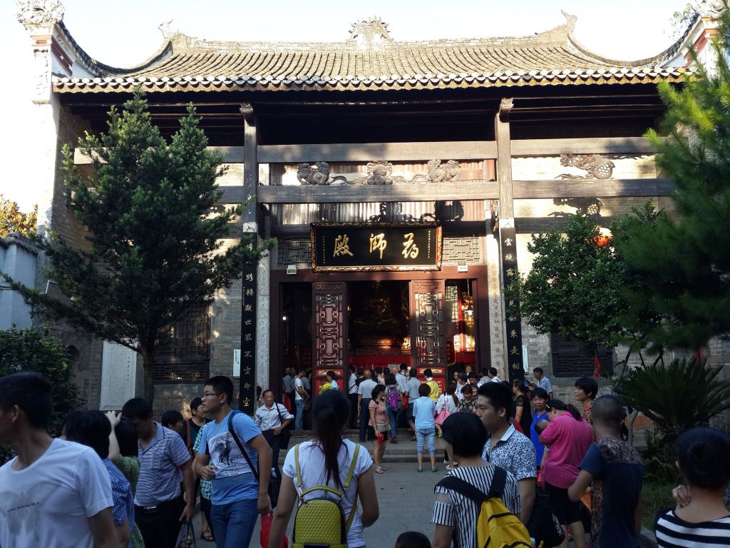 去南岳烧香真的要去三年不-南岳衡山烧香攻略