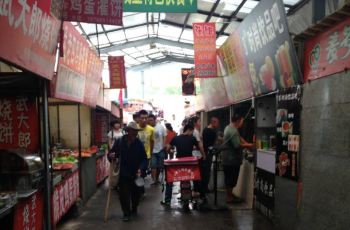 烟台夜市 小吃一条街 打造成小吃一条街 - 烟台小吃一条街