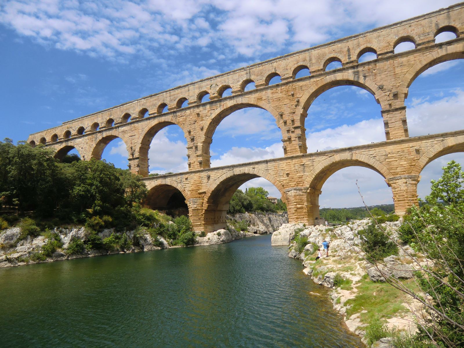 法国巴黎+普罗旺斯12日跟团游(4钻)·圣米歇尔