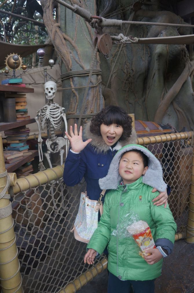 2014年2月带孩子游香港迪士尼+海洋公园【亲