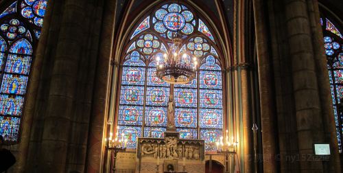 法国巴黎7日公司旅游(4钻)·凡尔赛宫 圣心教堂