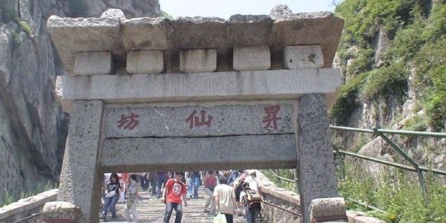 ɷ