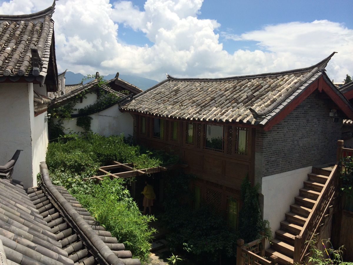 近亲家族鸡巴爽高清图片