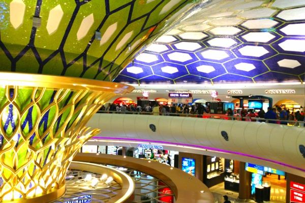 12日游记:(一)出发、经停阿联酋阿布扎比机场、