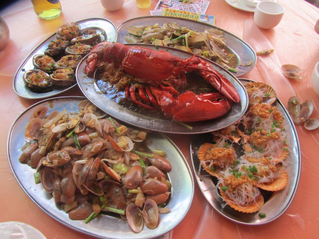 三亚吃海鲜攻略_吃海鲜_三亚哪里吃海鲜最好